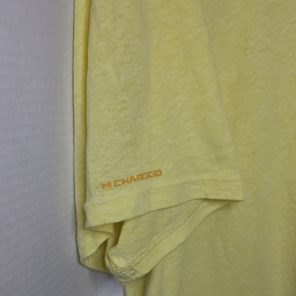 Under Armour Men's Bright Yellow Tee - Picture 4 of 7